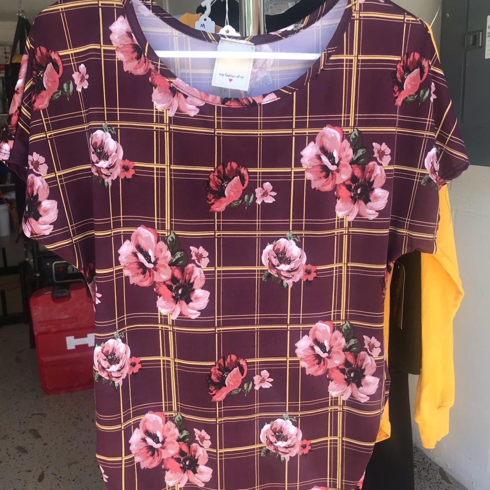 Floral top